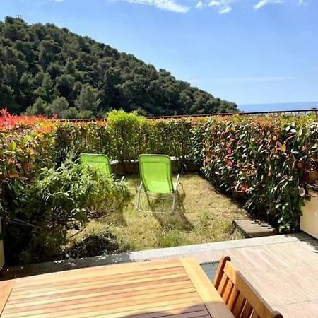 Casa Vacanze Luna 2 Vallecrosia Exterior photo