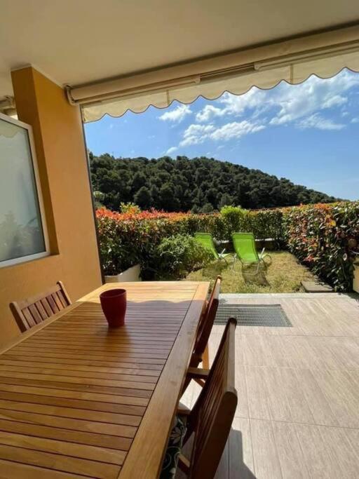 Casa Vacanze Luna 2 Vallecrosia Exterior photo